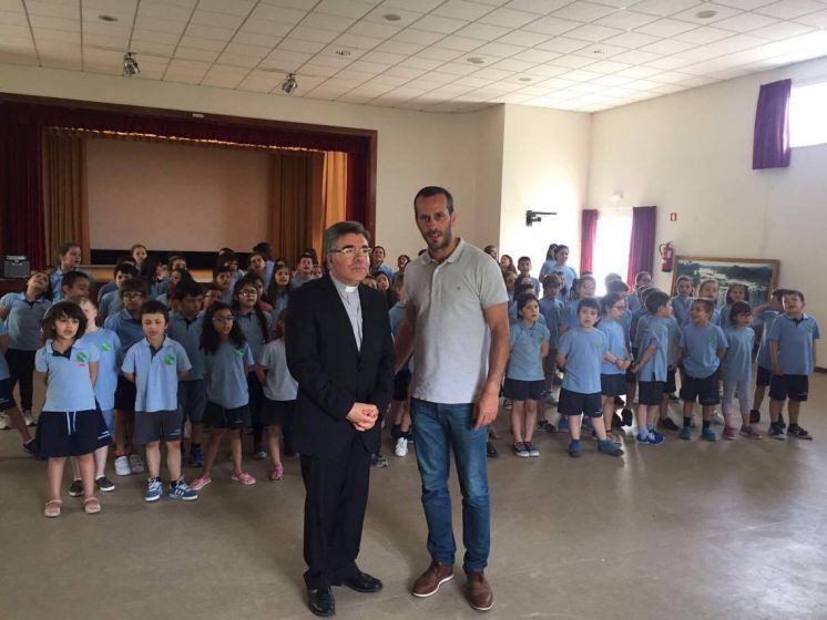 Visita de Bispo Auxiliar D Nuno Almeida